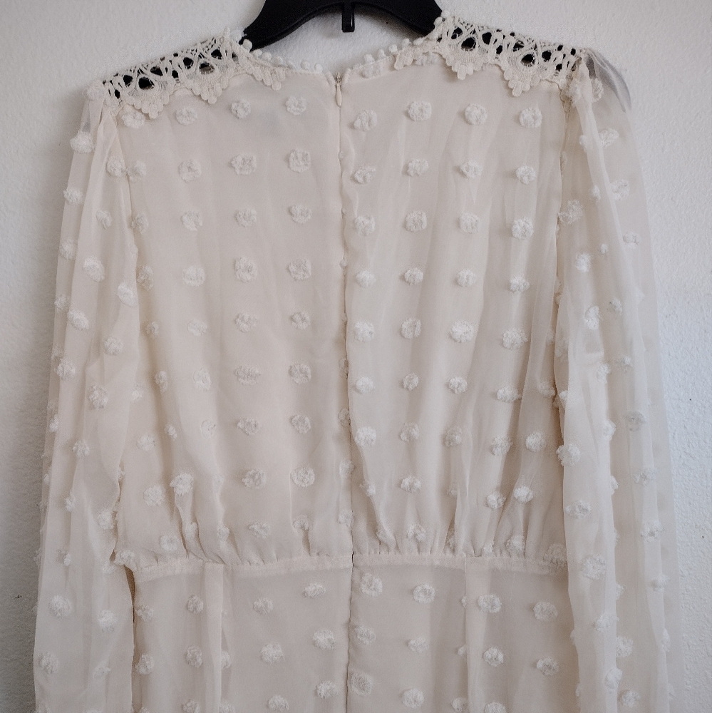 Lulu's Lust Or Love Elegant Cream Lace Embroidered Dress Size Large - Picture 16 of 16